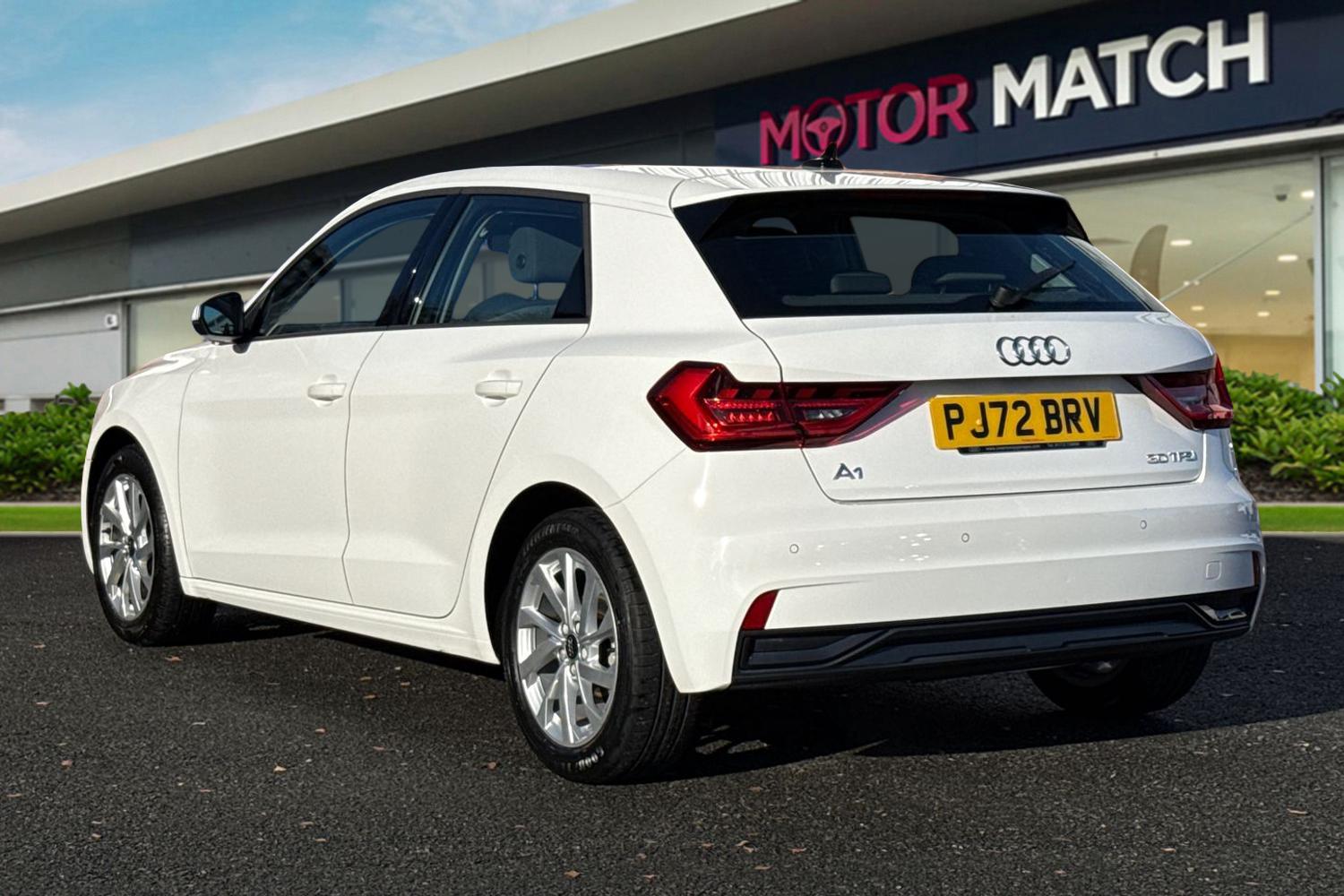 Used Audi A1 2023 for sale - 76576190: Photo 2