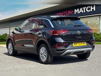 Used Volkswagen T-Roc 2024 for sale - 79494929: Photo