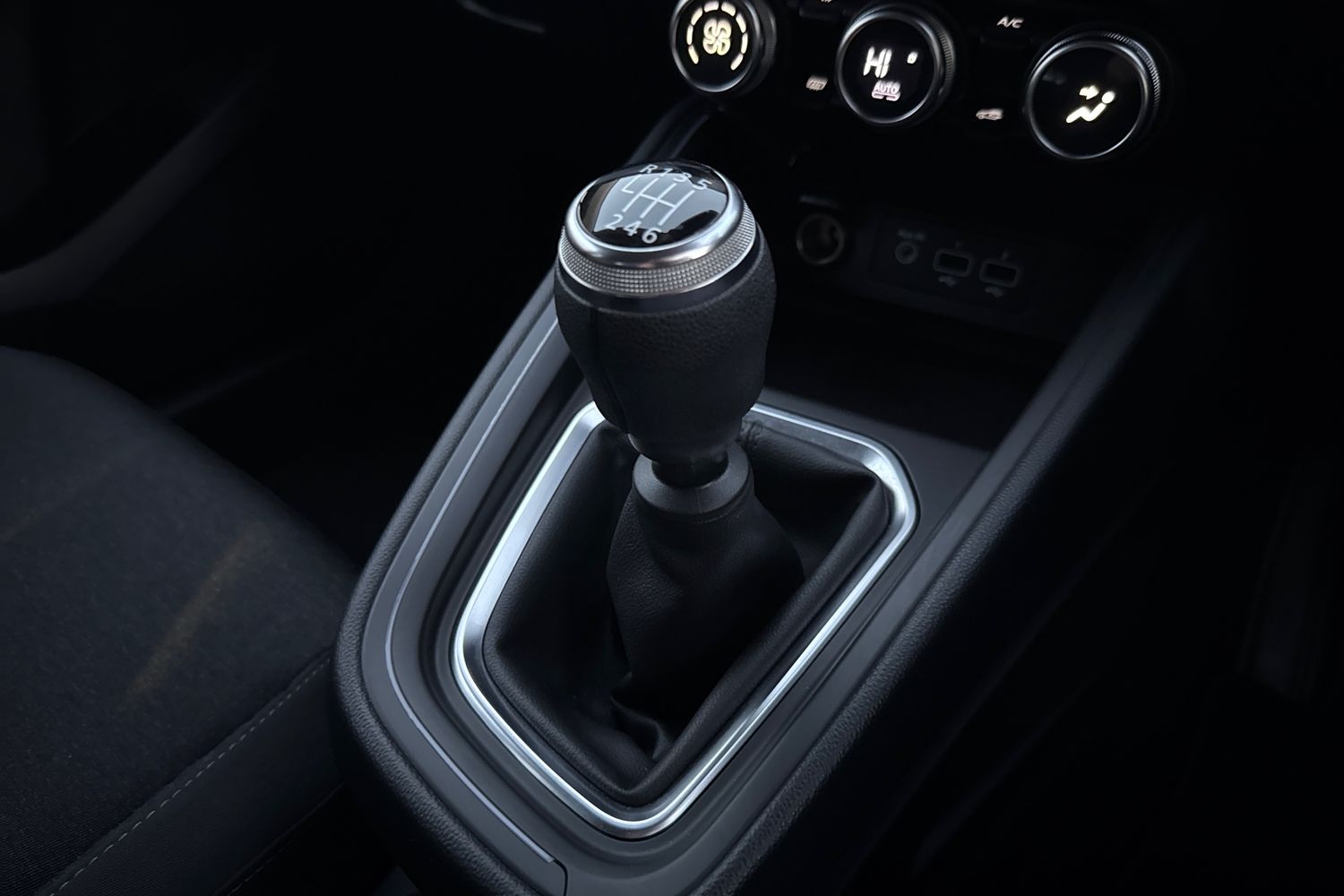 Used Renault Clio 2021 for sale - 76636906: Photo 22