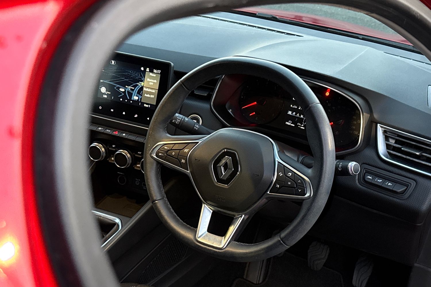 Used Renault Clio 2021 for sale - 76636906: Photo 30