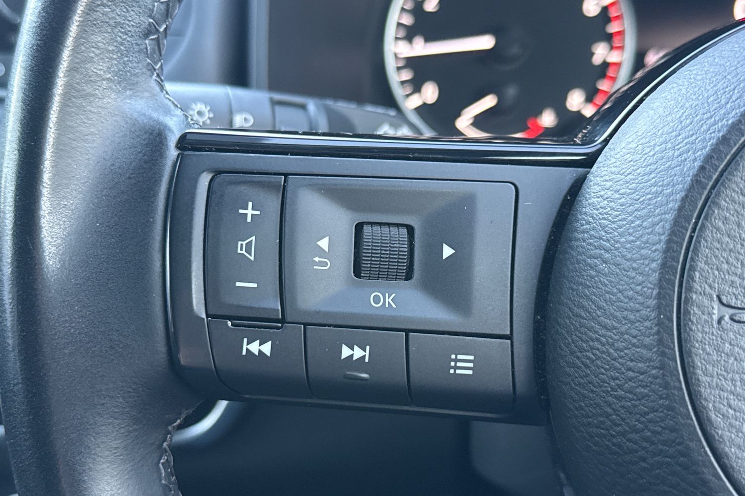 Used Nissan Qashqai 2023 for sale - 76649190: Photo 35