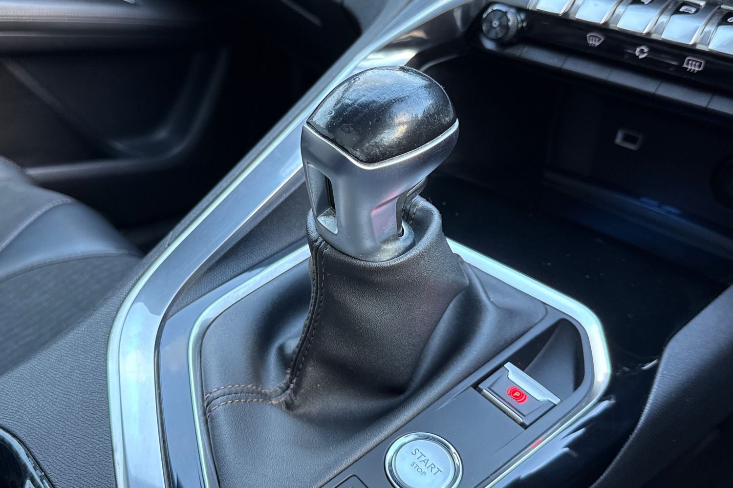 Used Peugeot 3008 2017 for sale - 76624936: Photo 23