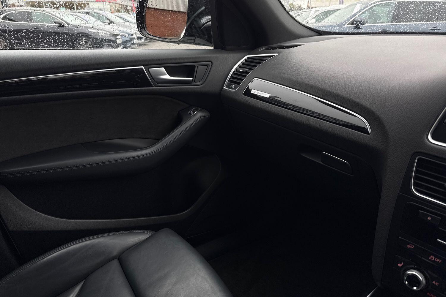 Used Audi Q5 2016 for sale - 78197699: Photo 45