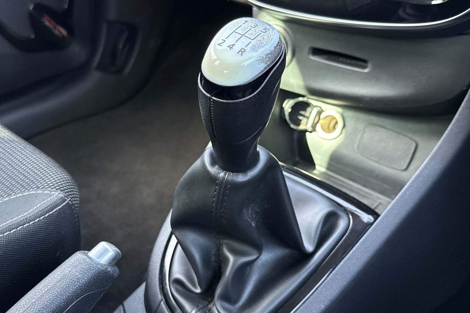 Used Renault Clio 2019 for sale - 77943759: Photo 20