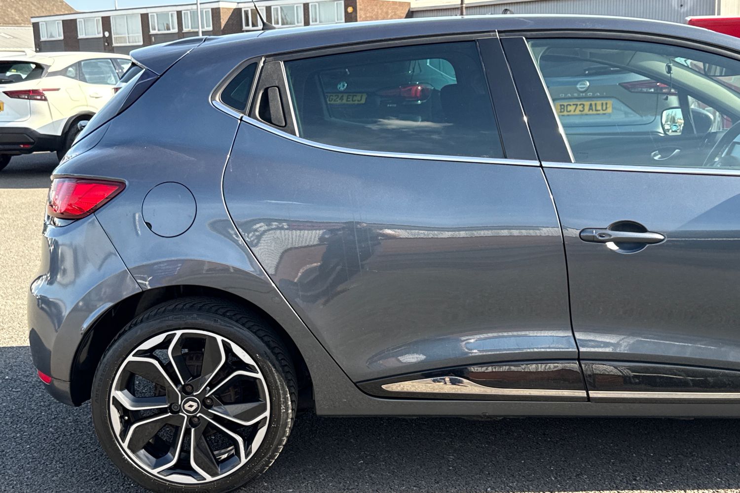 Used Renault Clio 2019 for sale - 77943759: Photo 31