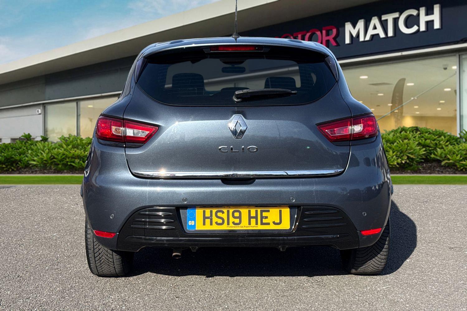 Used Renault Clio 2019 for sale - 77943759: Photo 4