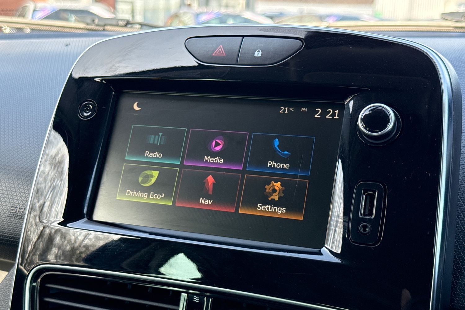 Used Renault Clio 2019 for sale - 77943759: Photo 42