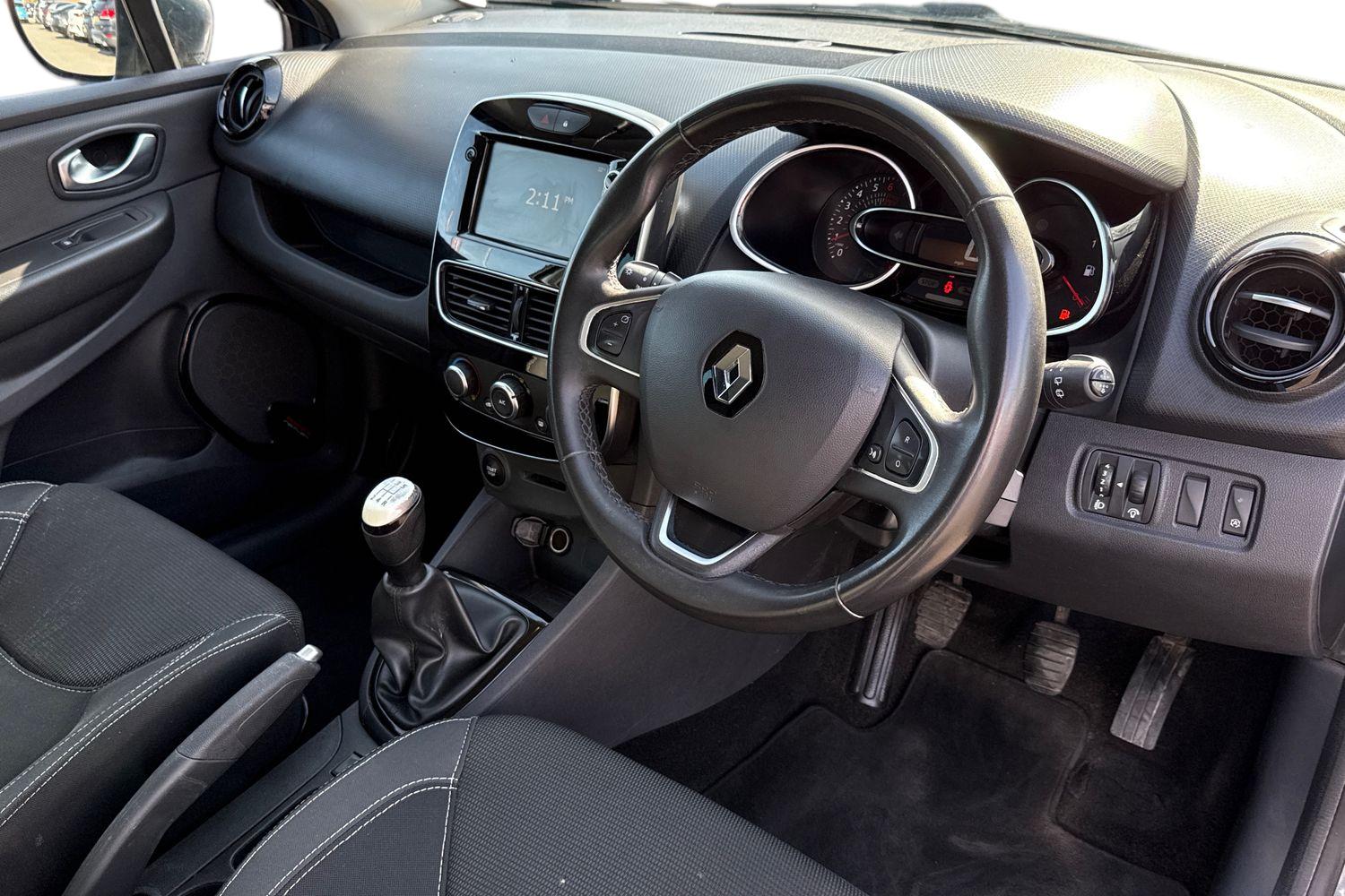 Used Renault Clio 2019 for sale - 77943759: Photo 8