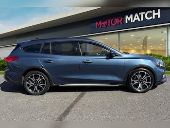 Used Ford Focus 2019 for sale - 78154983: Photo