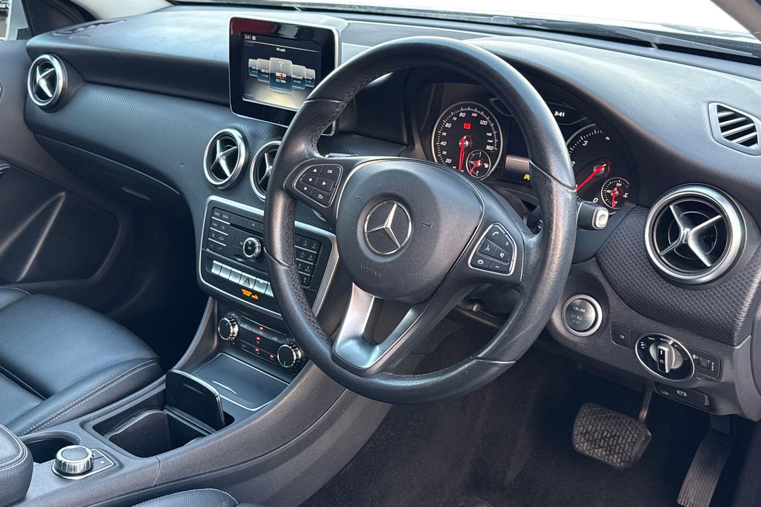 Used Mercedes-Benz A-Class 2017 for sale - 77368538: Photo 13