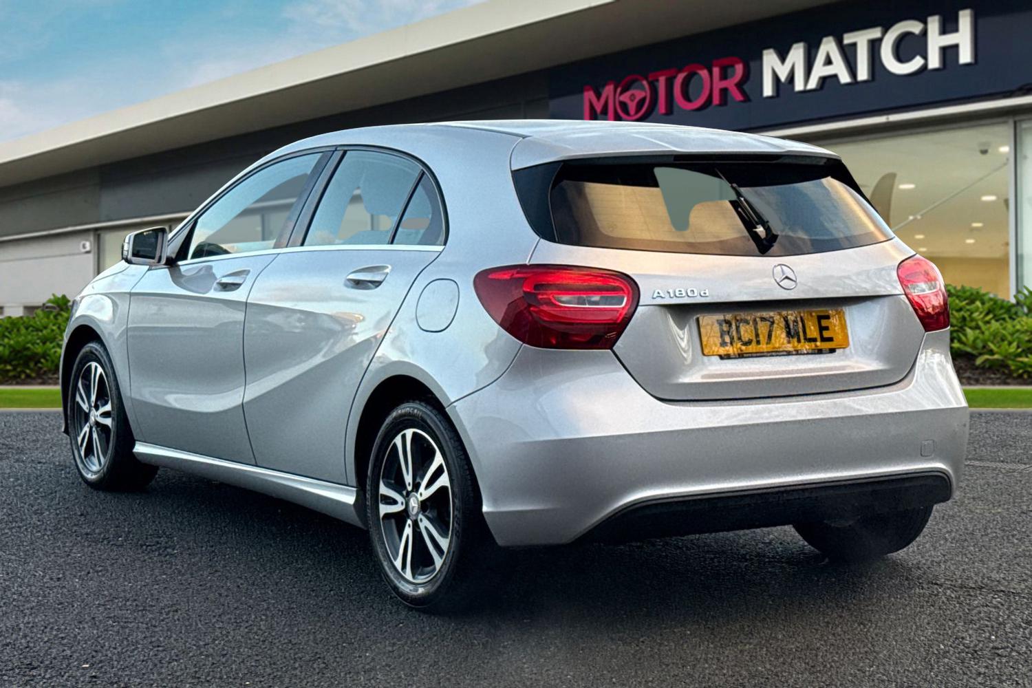 Used Mercedes-Benz A-Class 2017 for sale - 77368538: Photo 2