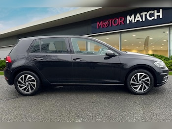 Used Volkswagen Golf 2019 for sale - 77520324: Photo