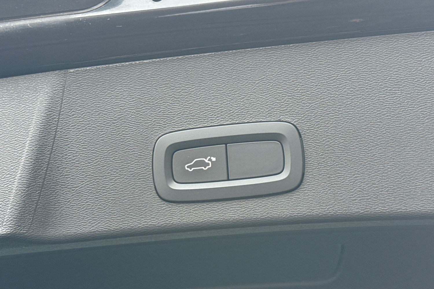 Used Volvo XC40 2021 for sale - 76353191: Photo 32