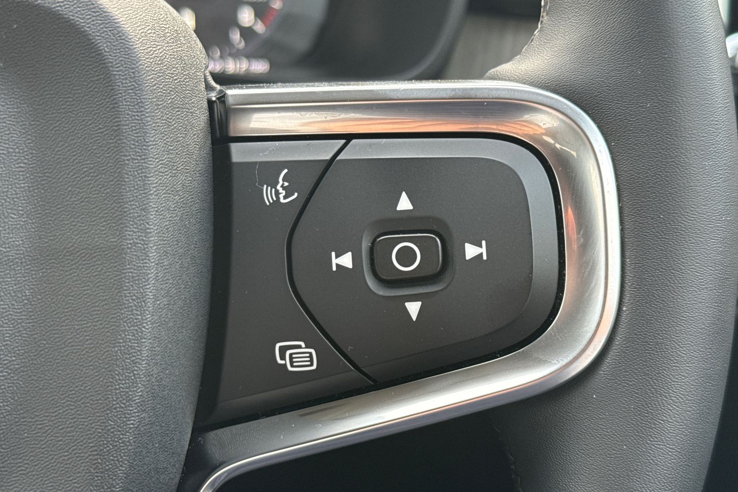 Used Volvo XC40 2021 for sale - 76353191: Photo 39