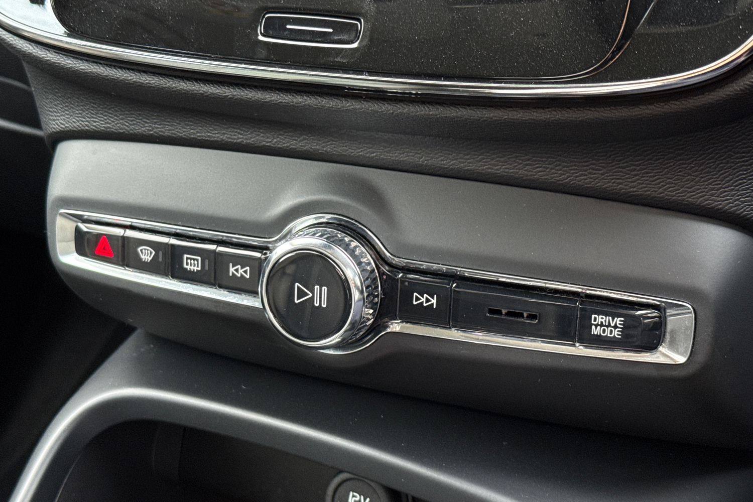 Used Volvo XC40 2021 for sale - 76353191: Photo 41