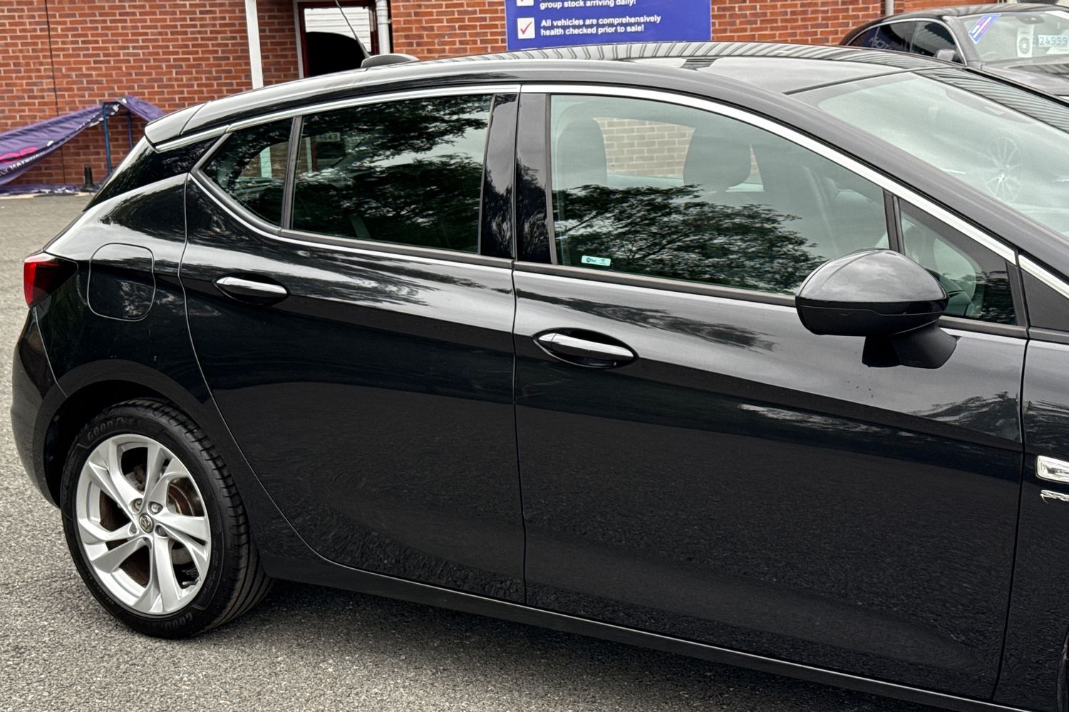 Vehicle 29
