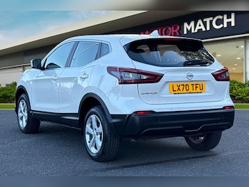 Used Nissan Qashqai 2020 for sale - 76186003: Photo 2