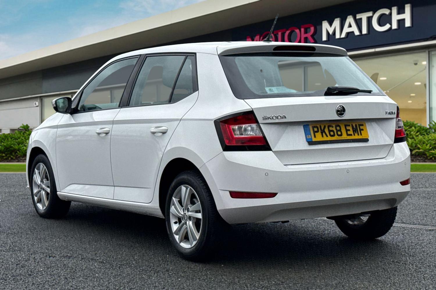 Used Skoda Fabia 2018 for sale - 77904527: Photo 2