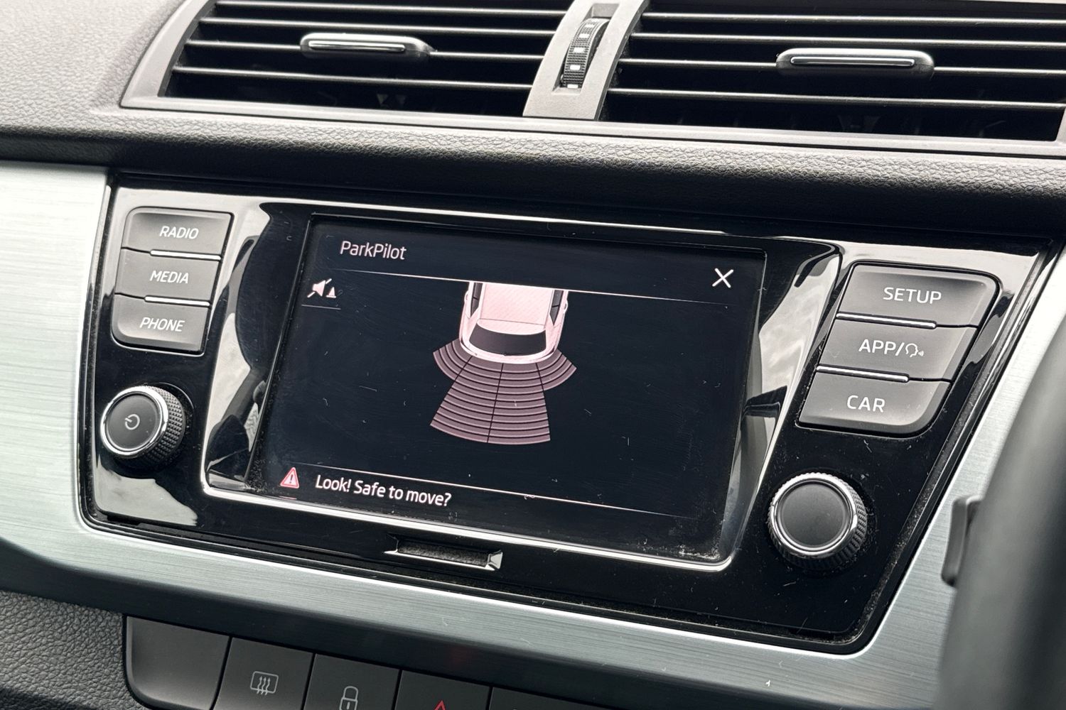 Used Skoda Fabia 2018 for sale - 77904527: Photo 47