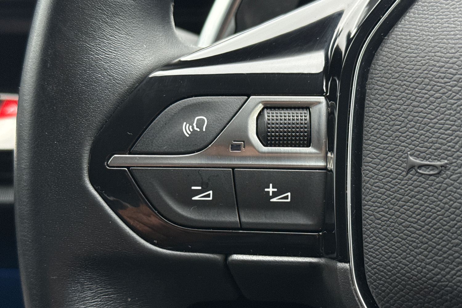 Used Peugeot 3008 2021 for sale - 76164684: Photo 37
