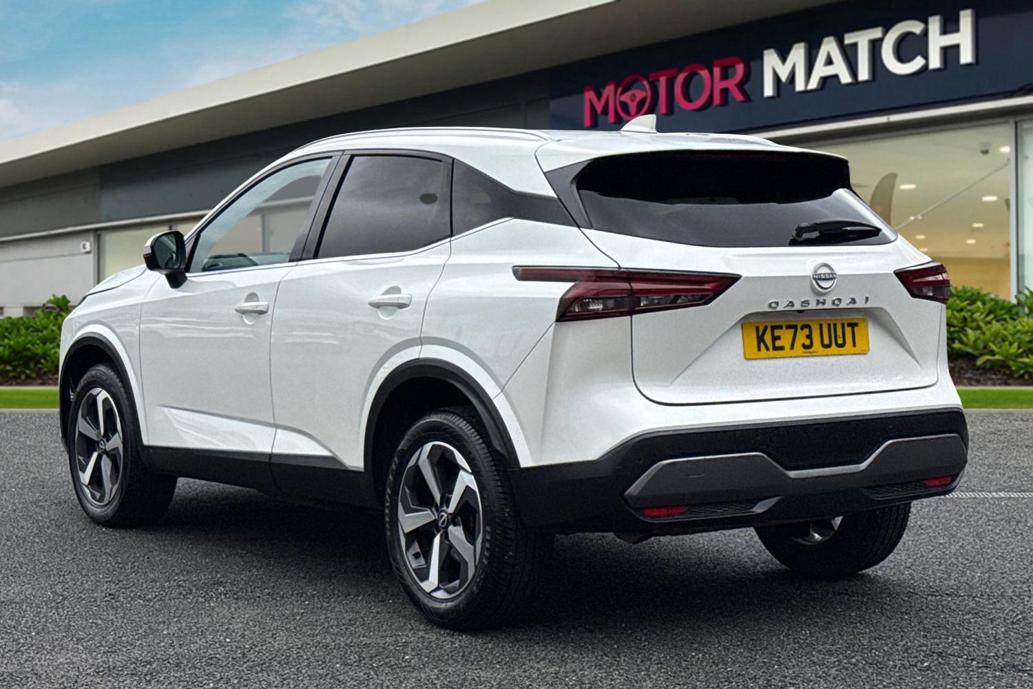 Used Nissan Qashqai 2024 for sale - 77886441: Photo 2