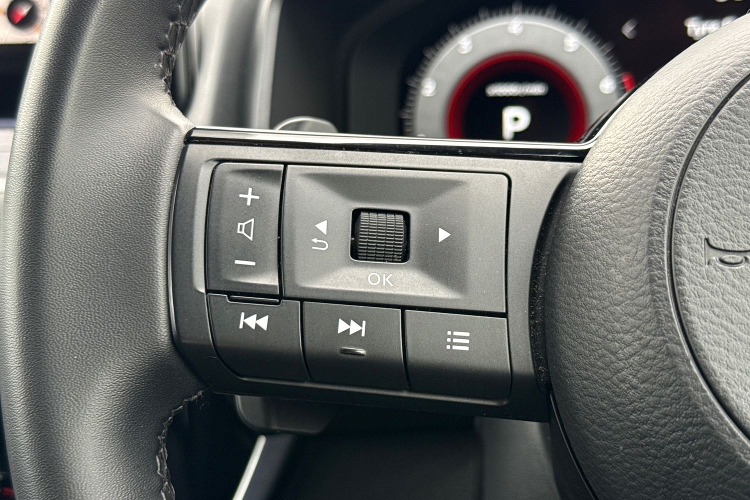 Used Nissan Qashqai 2024 for sale - 77886441: Photo 37