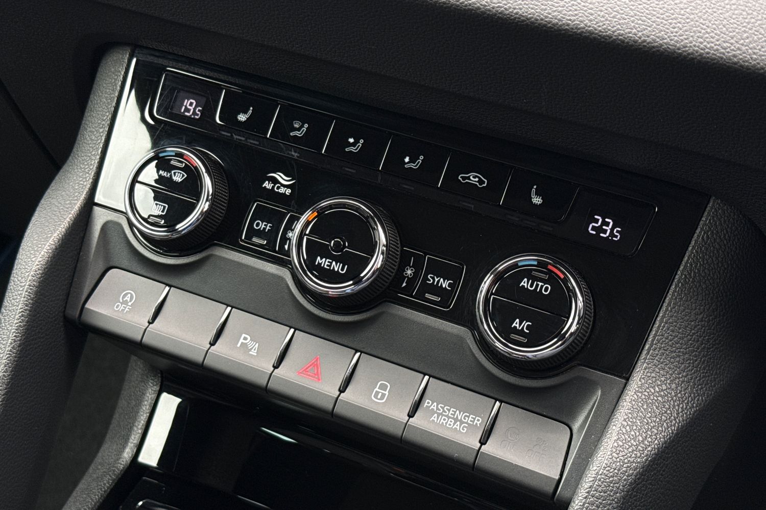 Used Skoda Karoq 2020 for sale - 78092055: Photo 21