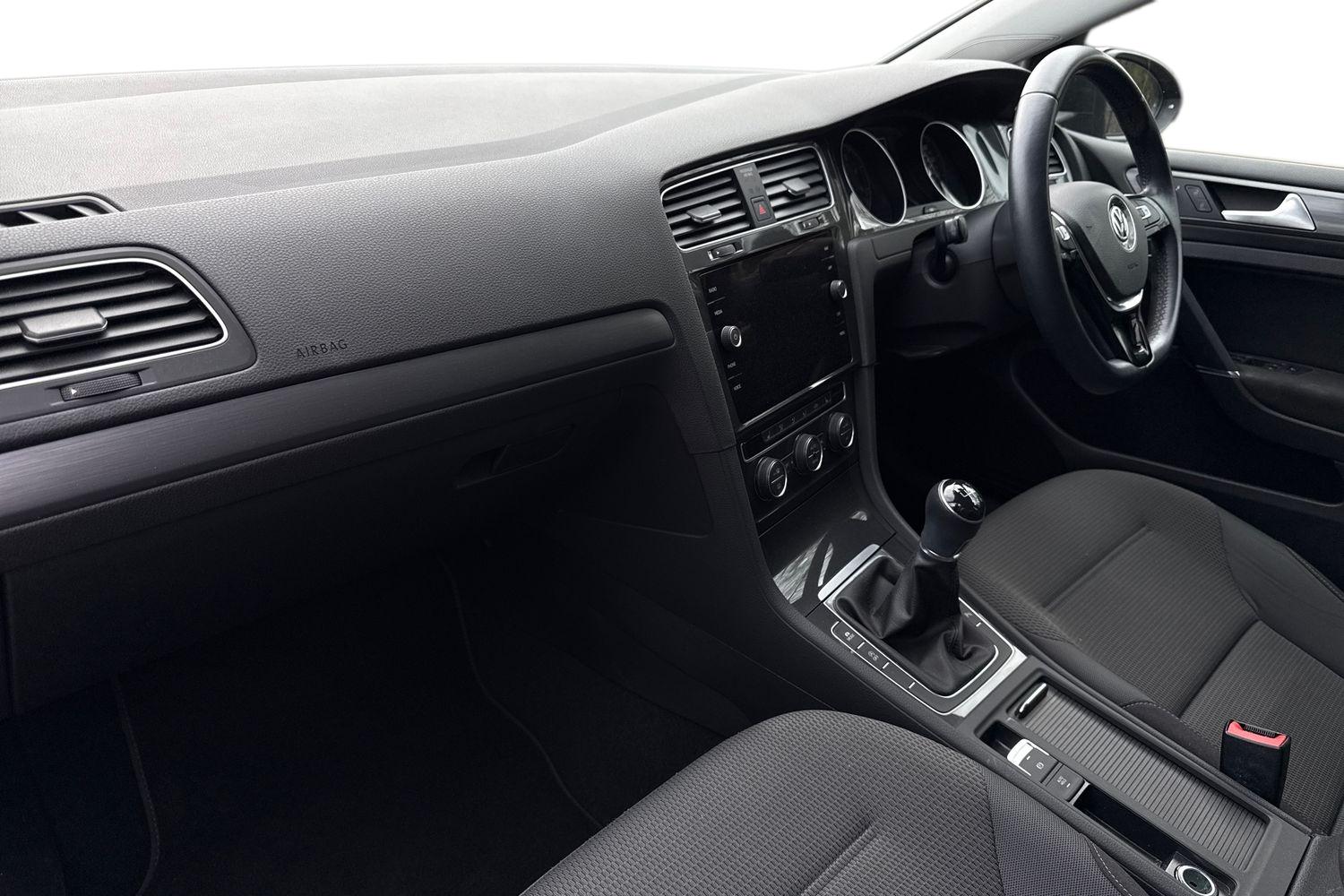 Used Volkswagen Golf 2019 for sale - 77989549: Photo 14