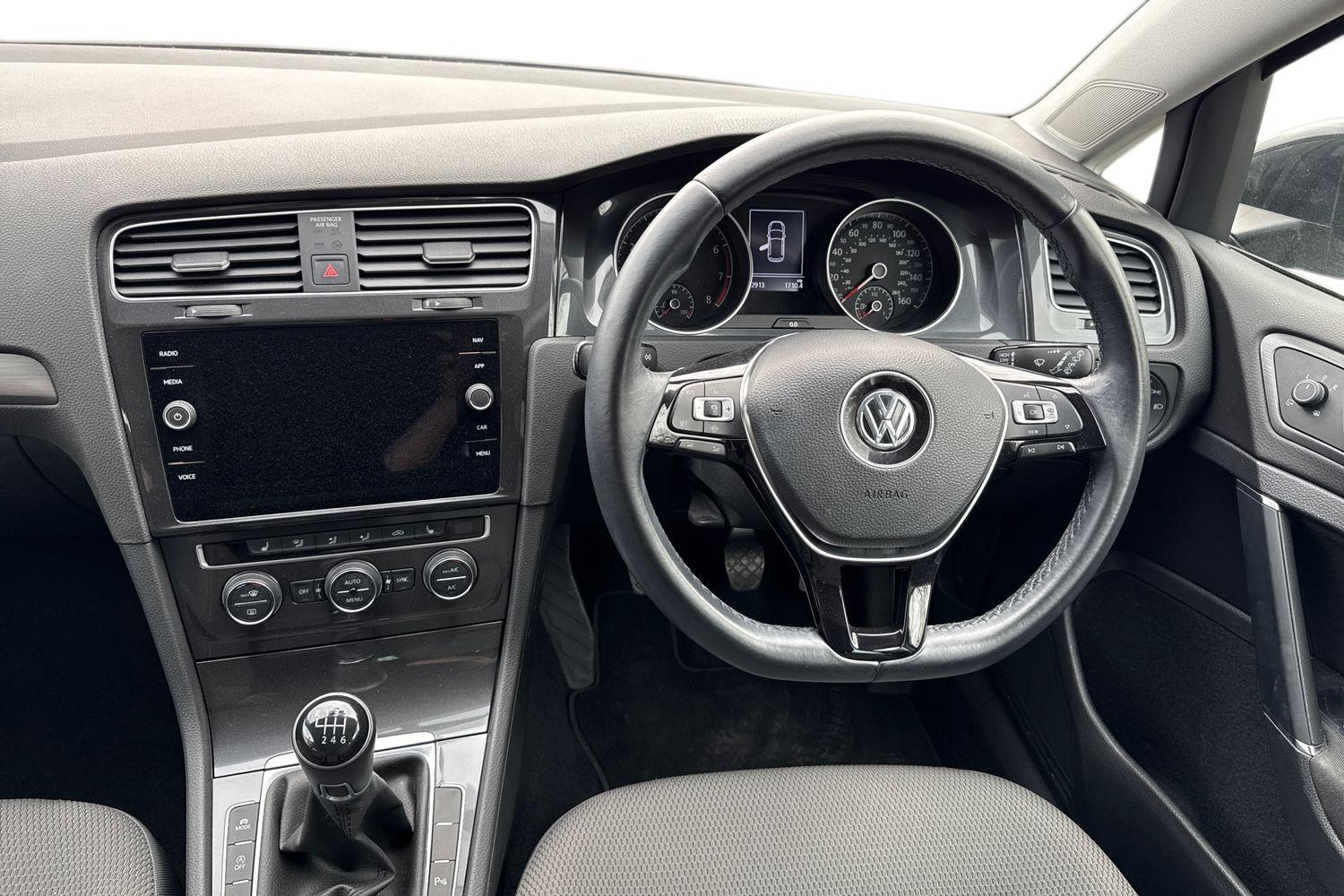 Used Volkswagen Golf 2019 for sale - 77989549: Photo 17