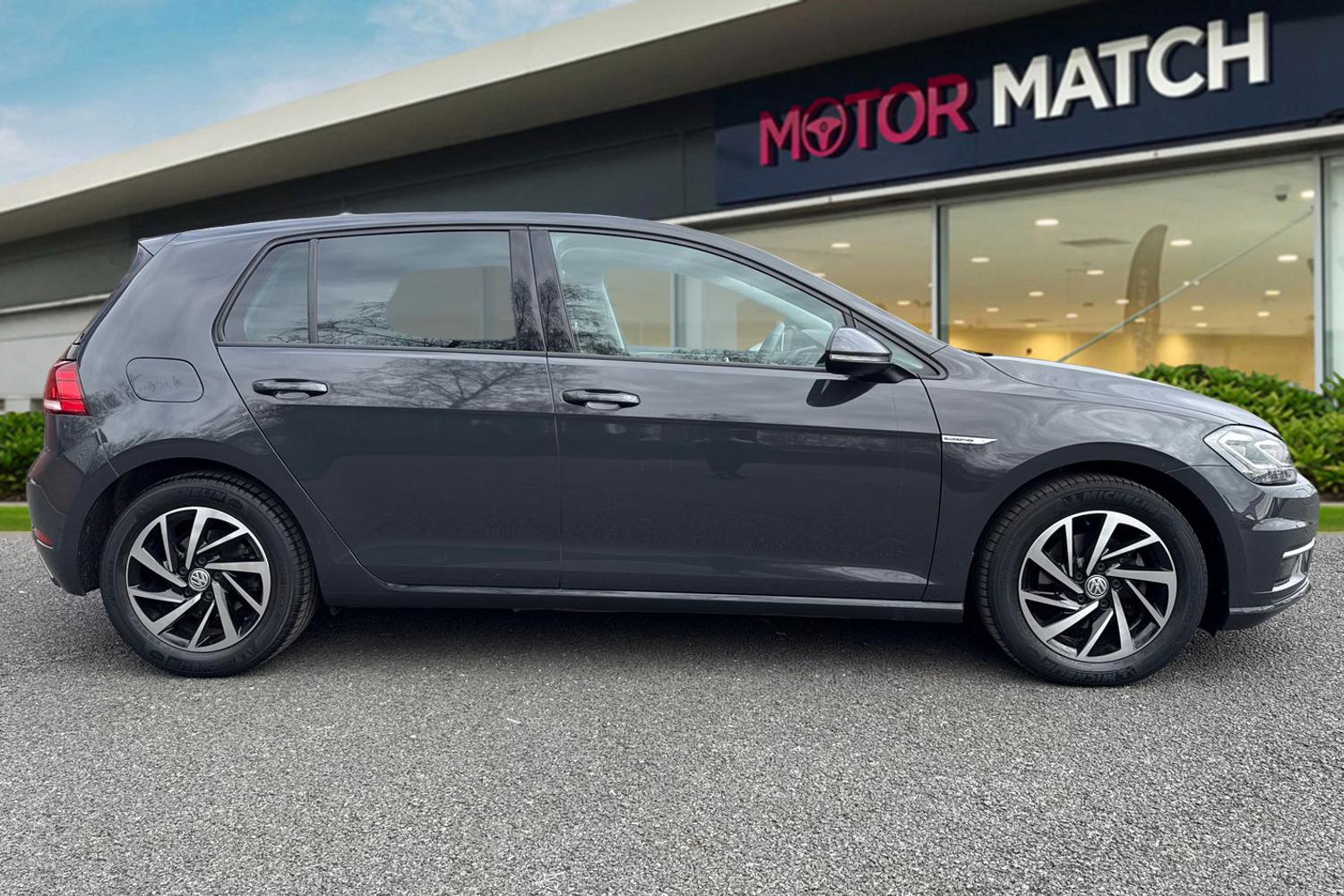 Used Volkswagen Golf 2019 for sale - 77989549: Photo 3