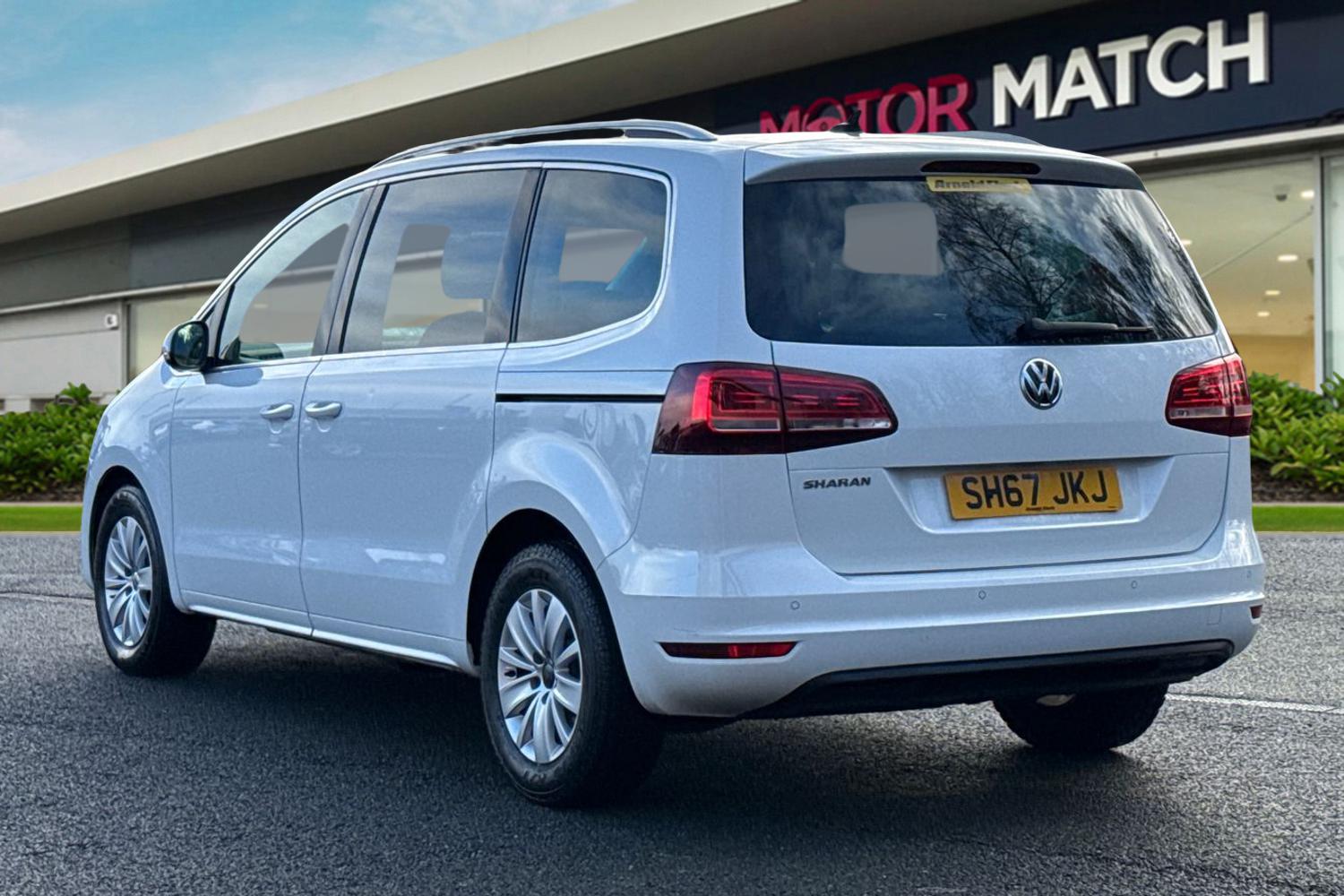 Used Volkswagen Sharan 2018 for sale - 76629790: Photo 2