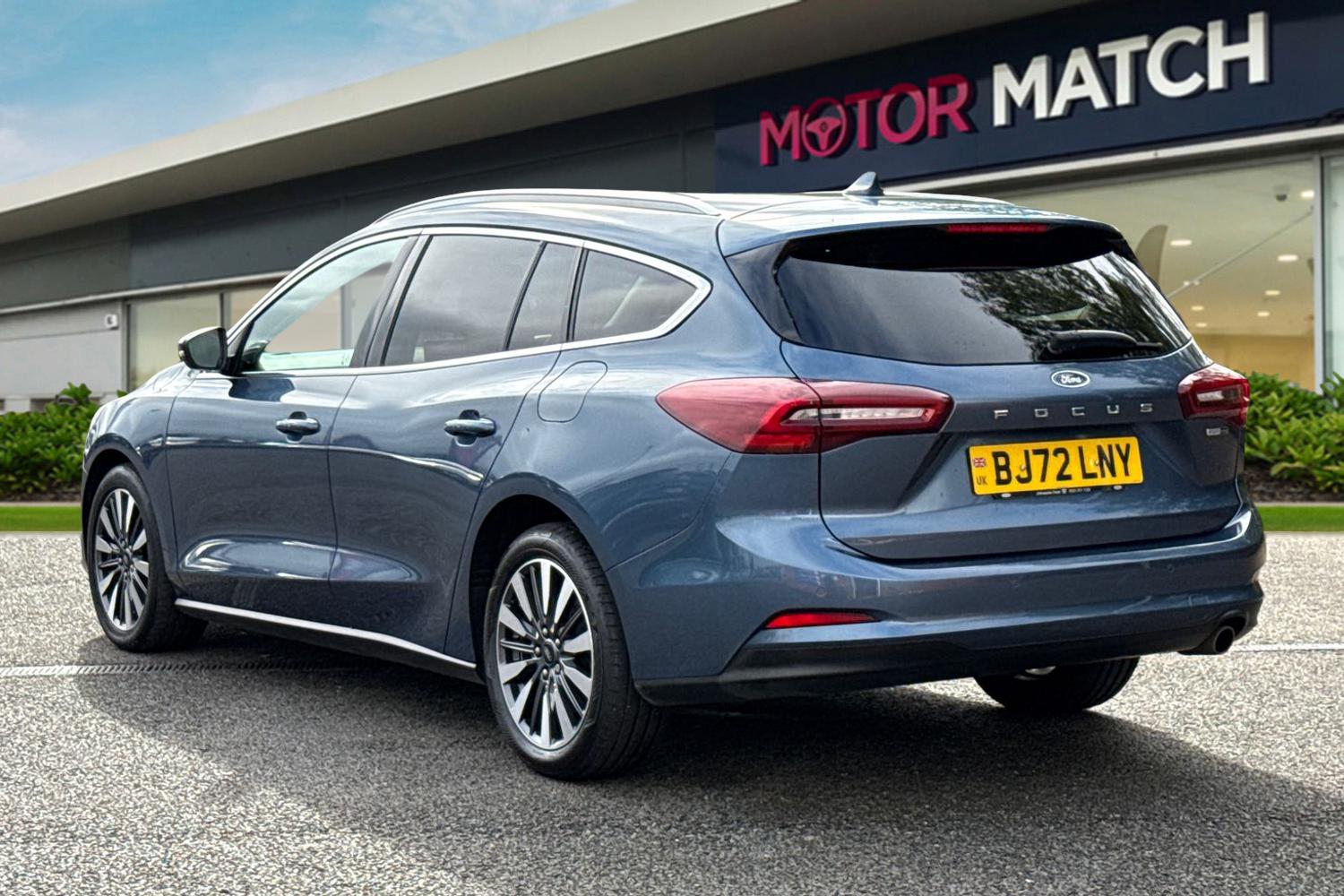 Used Ford Focus 2022 for sale - 76186029: Photo 2