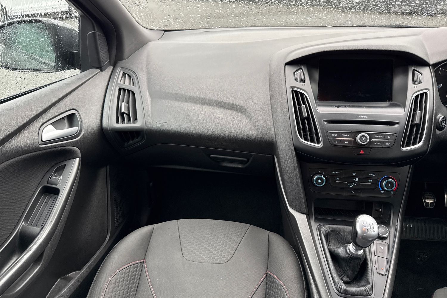 Used Ford Focus 2017 for sale - 77914238: Photo 20