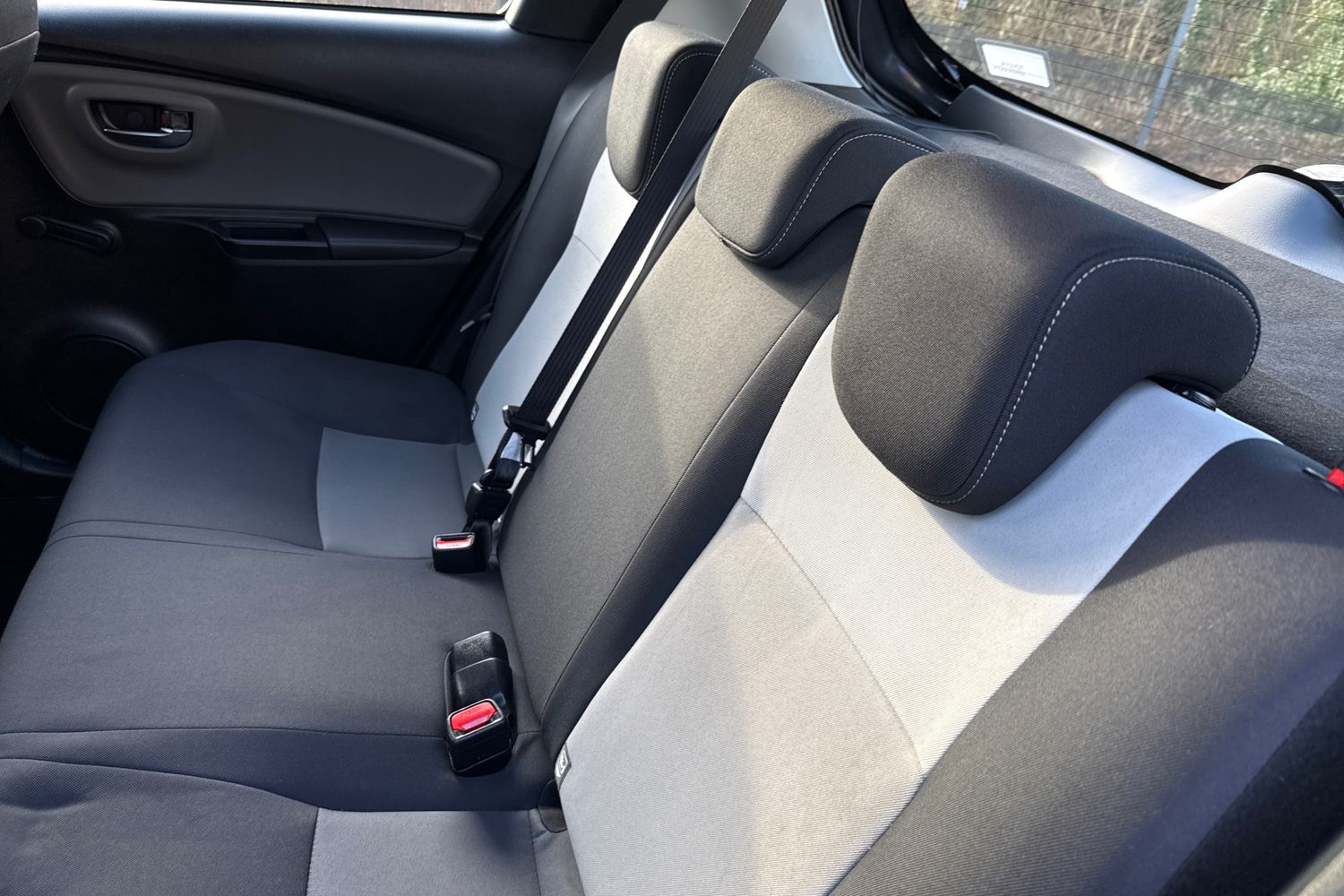 Used Toyota Yaris 2018 for sale - 77211565: Photo 18