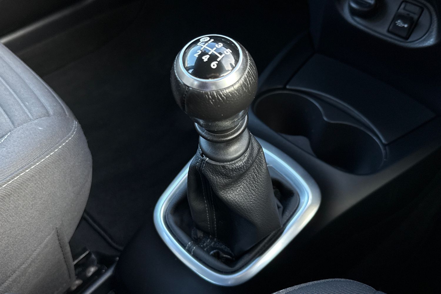 Used Toyota Yaris 2018 for sale - 77211565: Photo 22