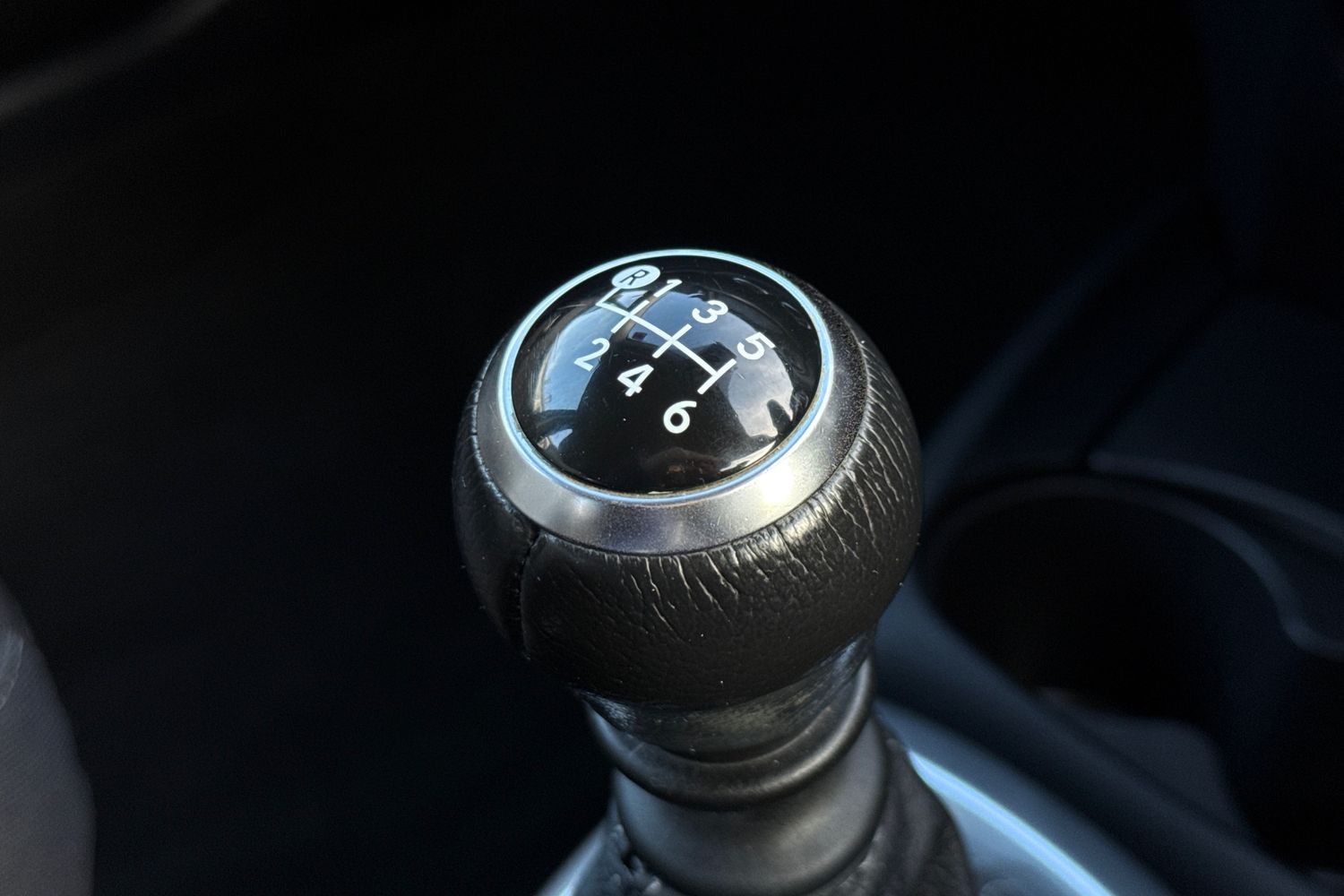 Used Toyota Yaris 2018 for sale - 77211565: Photo 43