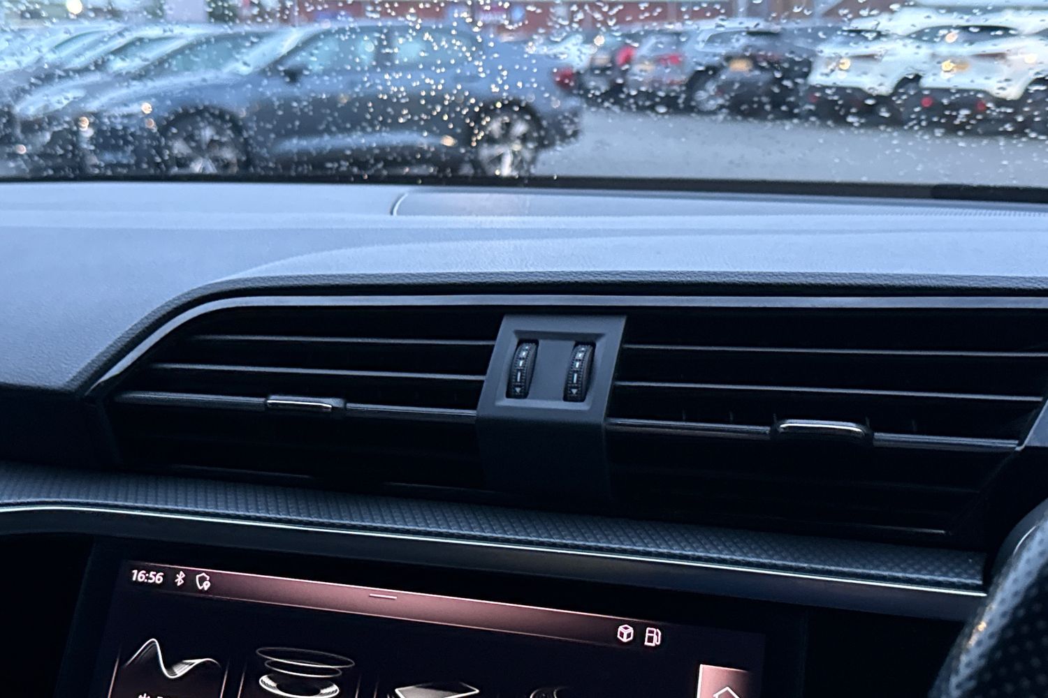 Used Audi Q3 2021 for sale - 77473004: Photo 46