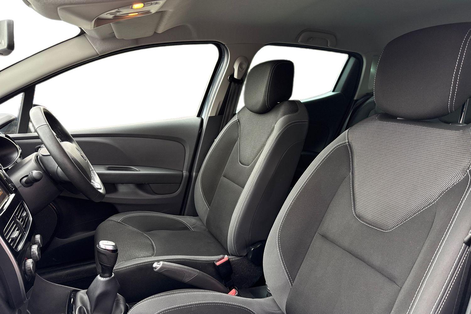 Used Renault Clio 2019 for sale - 76480929: Photo 10