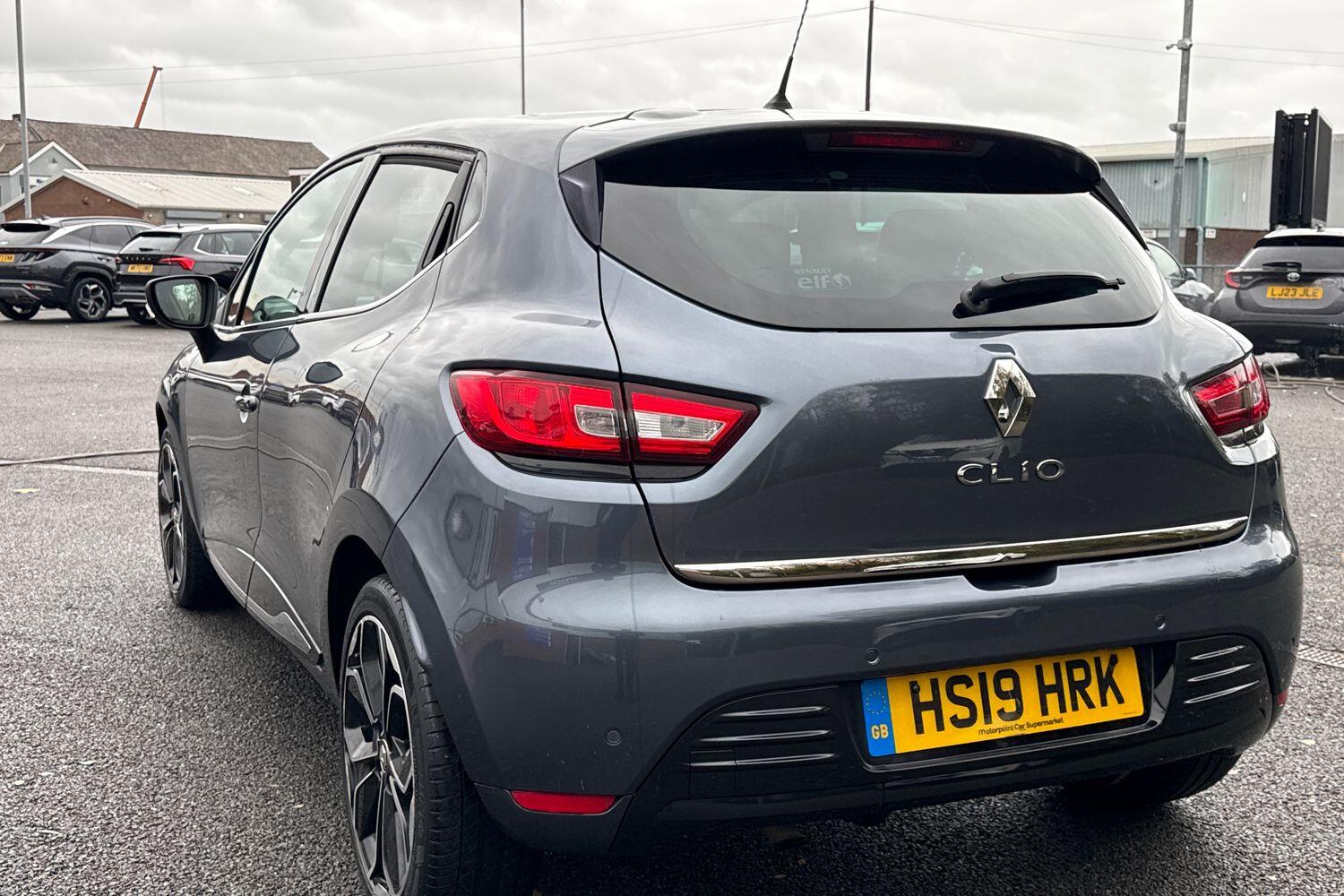 Used Renault Clio 2019 for sale - 76480929: Photo 15