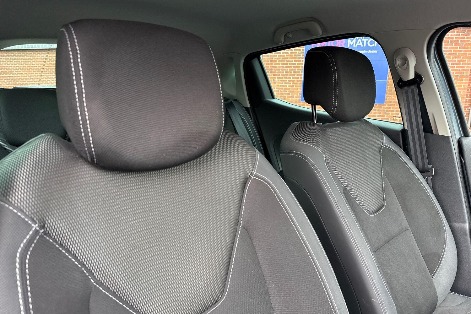 Used Renault Clio 2019 for sale - 76480929: Photo 20