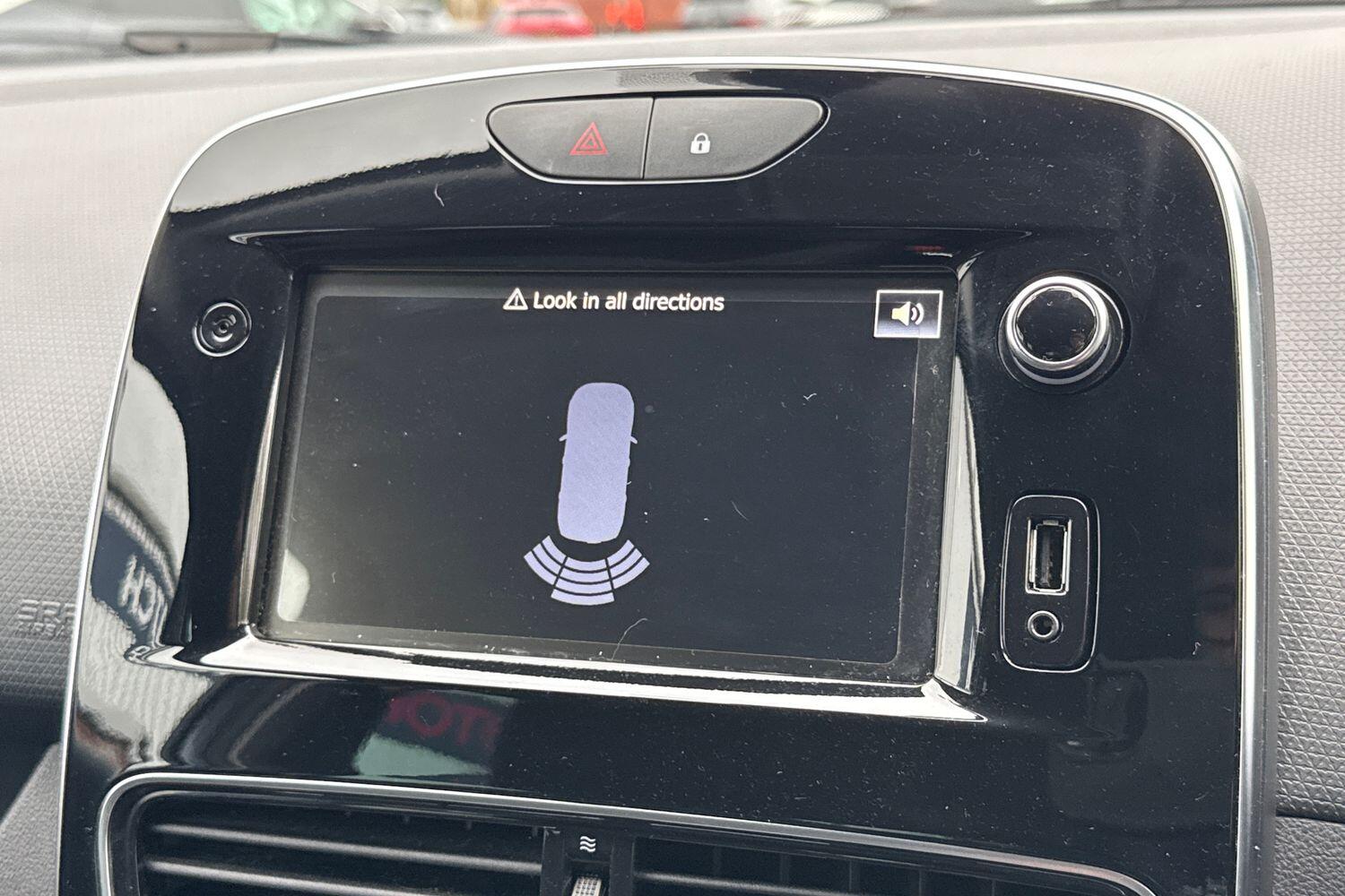 Used Renault Clio 2019 for sale - 76480929: Photo 34