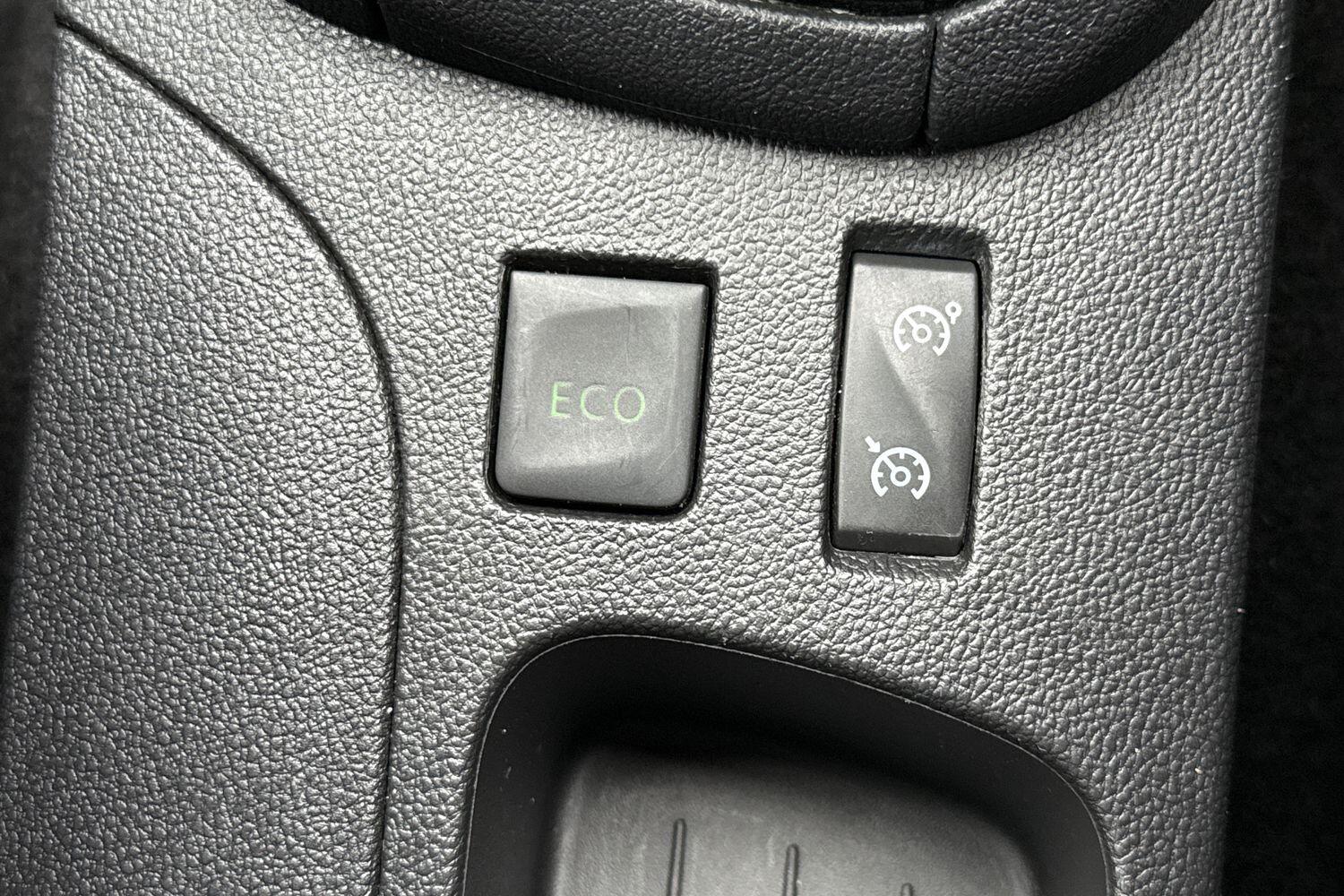 Used Renault Clio 2019 for sale - 76480929: Photo 35