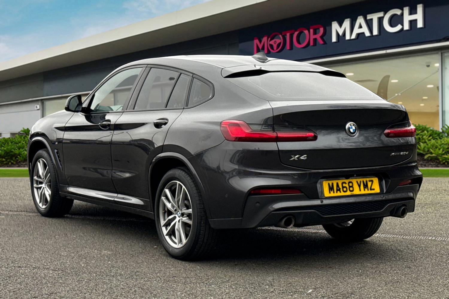 Used BMW X4 2018 for sale - 77429605: Photo 2