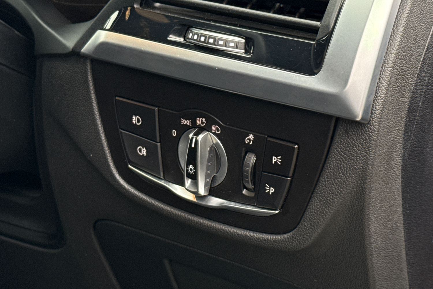 Used BMW X4 2018 for sale - 77429605: Photo 36