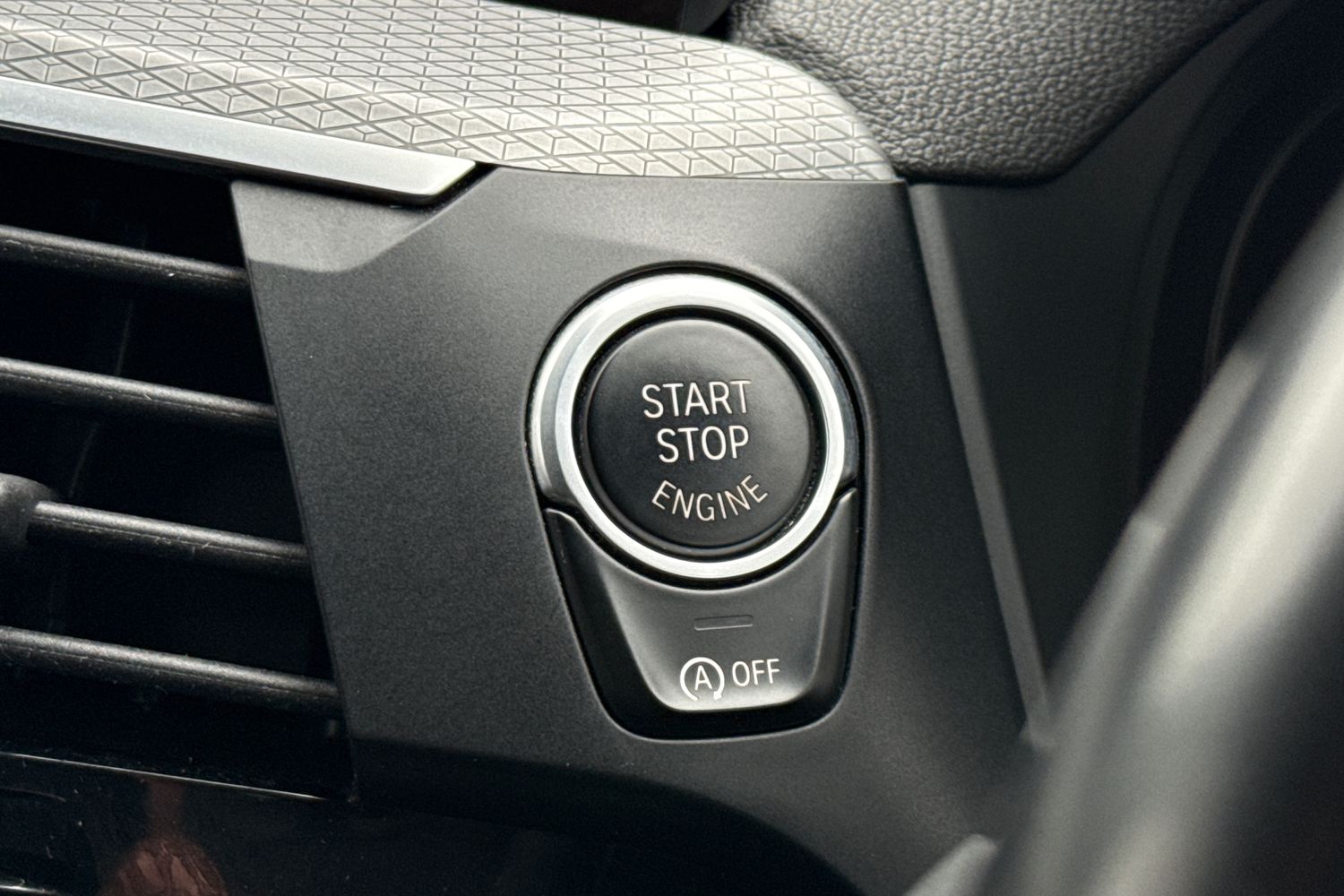 Used BMW X4 2018 for sale - 77429605: Photo 44