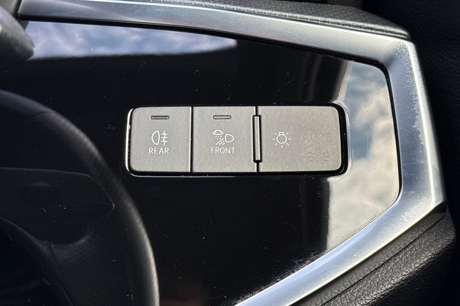 Vehicle 28