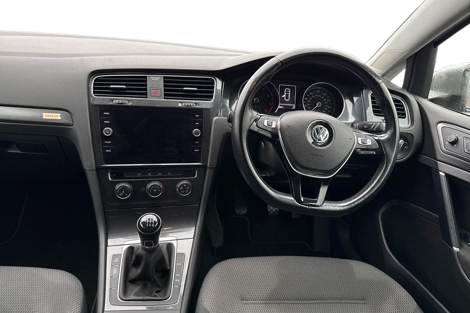 Used Volkswagen Golf 2019 for sale - 77294503: Photo 18