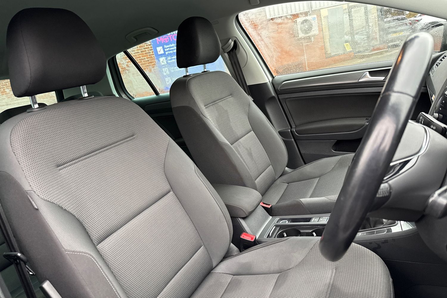 Used Volkswagen Golf 2019 for sale - 77294503: Photo 24