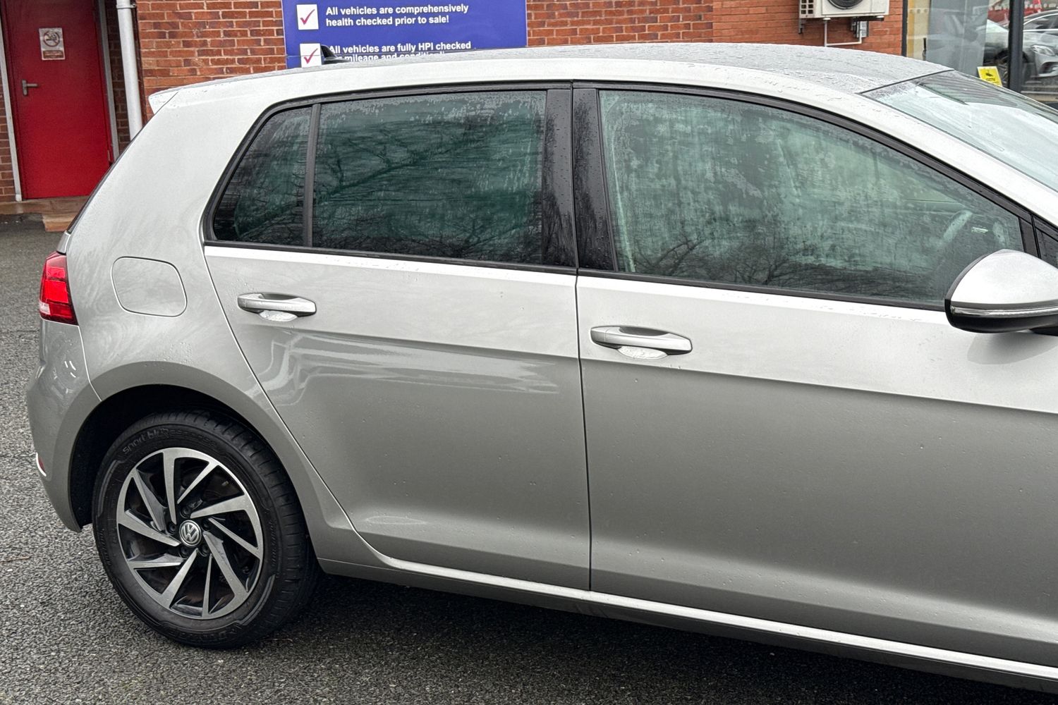 Used Volkswagen Golf 2019 for sale - 77294503: Photo 30