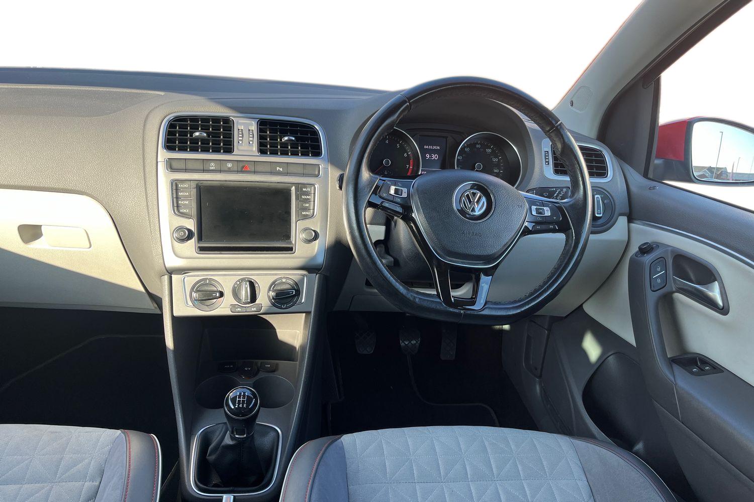 Used Volkswagen Polo 2017 for sale - 77747733: Photo 17